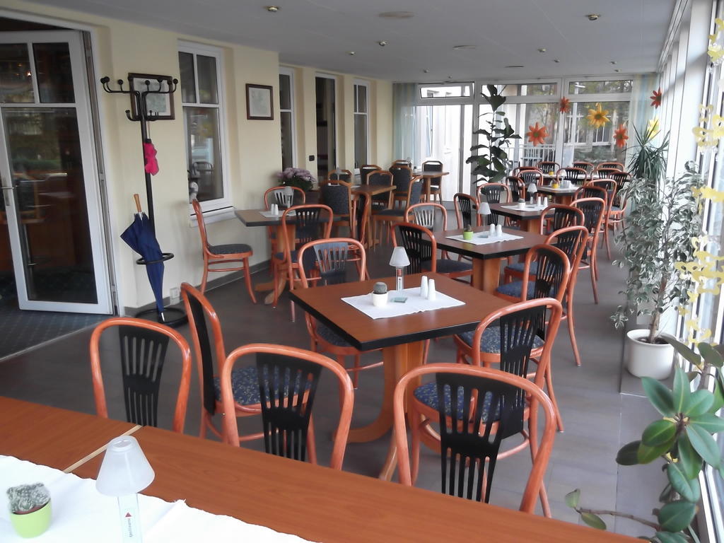 Hotel Garni Meeresblick Glowe Exterior foto